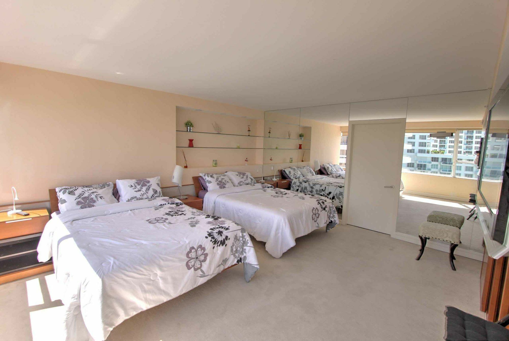 Private Apartments By Vacations On Μαϊάμι Μπιτς Εξωτερικό φωτογραφία